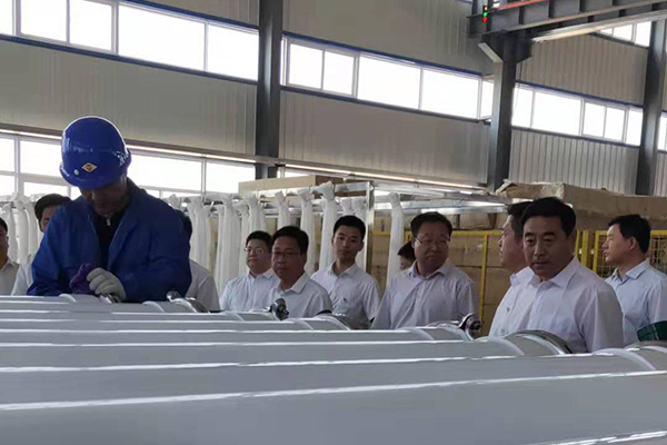 遼寧省朝陽市領導到我公司視察產業(yè)園區(qū)建設進度 遼寧省朝陽市領導到我公司視察產業(yè)園區(qū)建設進度